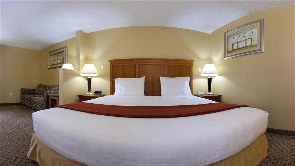 Holiday Inn Express Hurricane Mills Waverly By Ihg Exterior foto