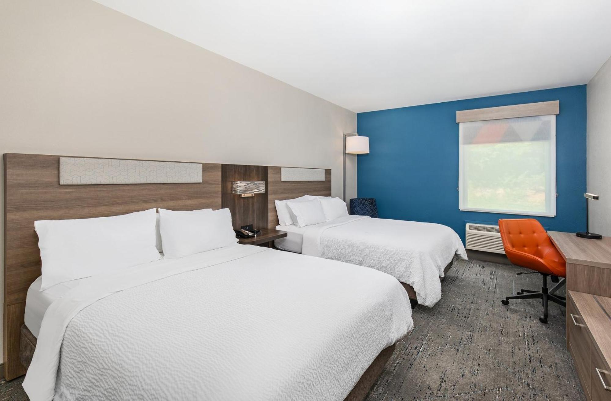 Holiday Inn Express Hurricane Mills Waverly By Ihg Exterior foto